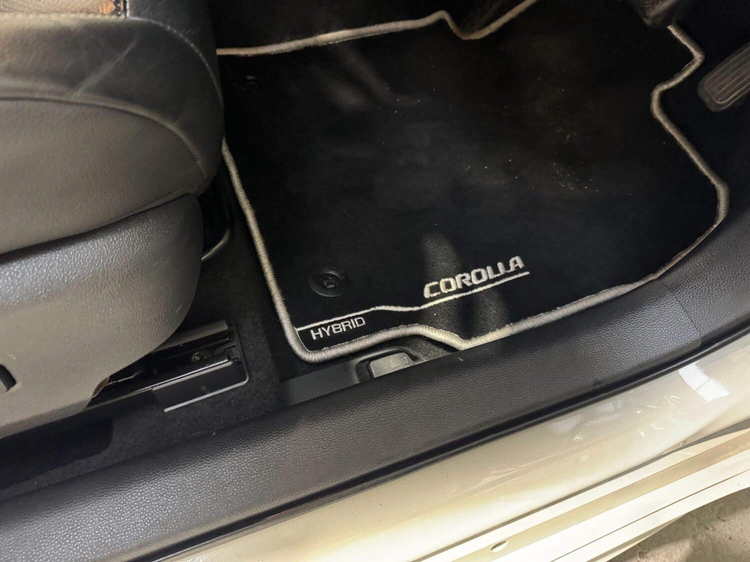 Used Toyota Corolla 2020 for sale - 76619750: Photo 34