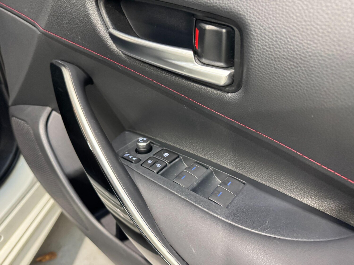 Used Toyota Corolla 2020 for sale - 76619750: Photo 35