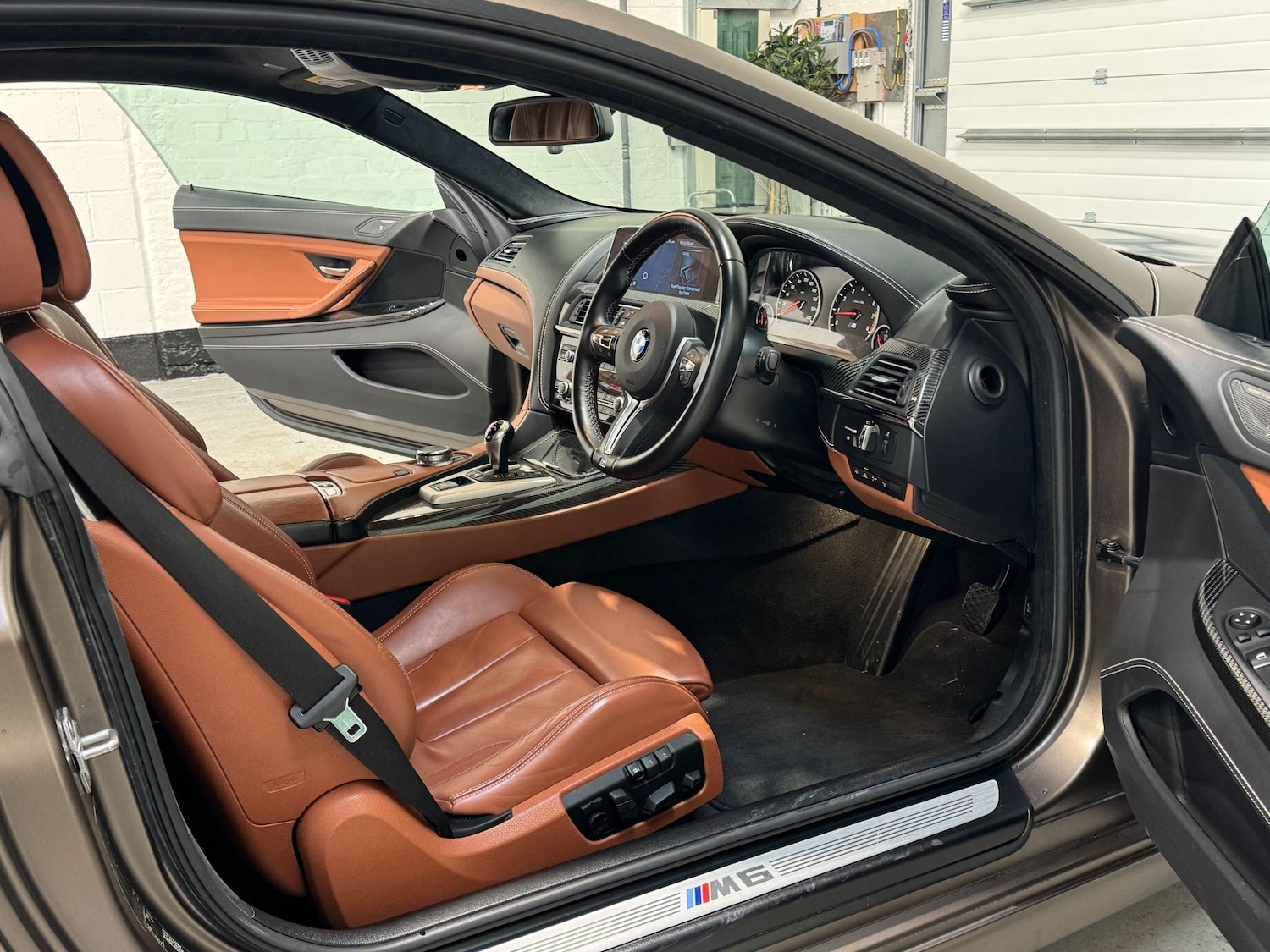 Used BMW M6 2017 for sale - 76926336: Photo 20