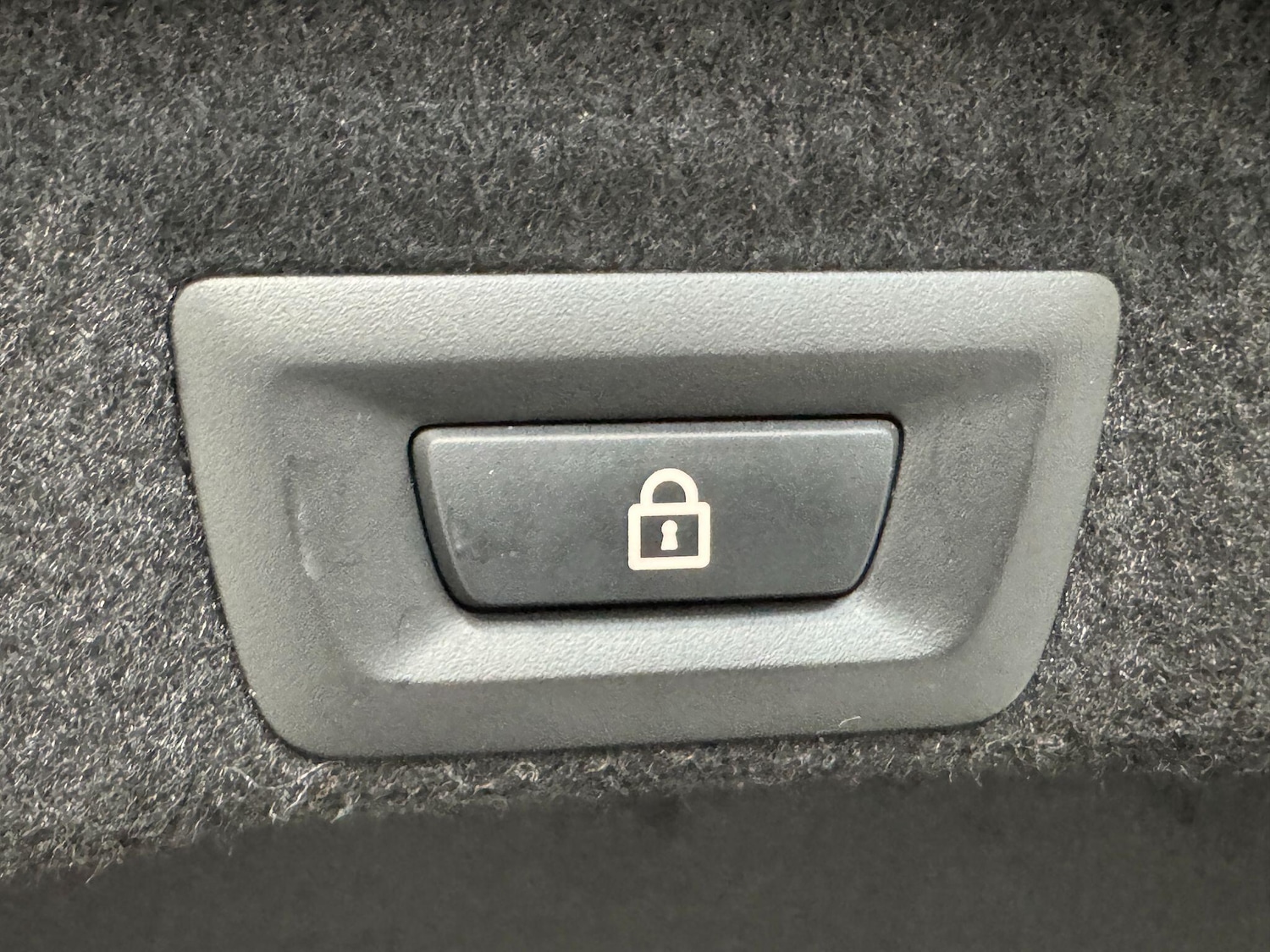 Used BMW M6 2017 for sale - 76926336: Photo 73