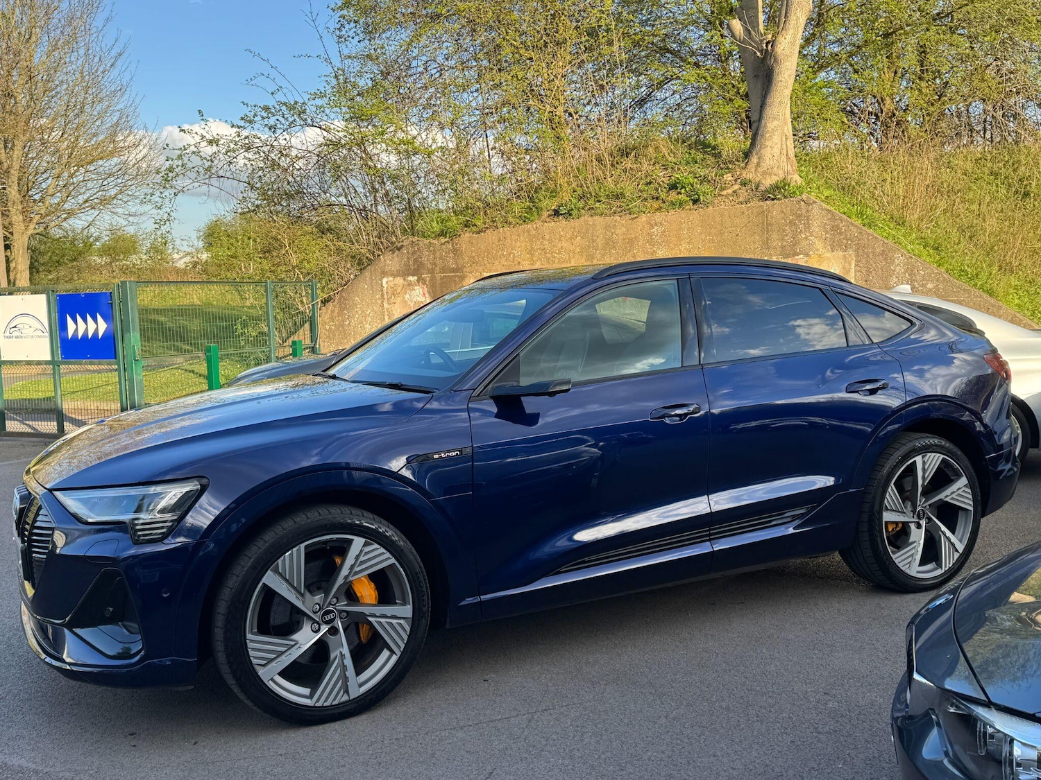 Used Audi e-tron for sale - 78214867: Photo 3