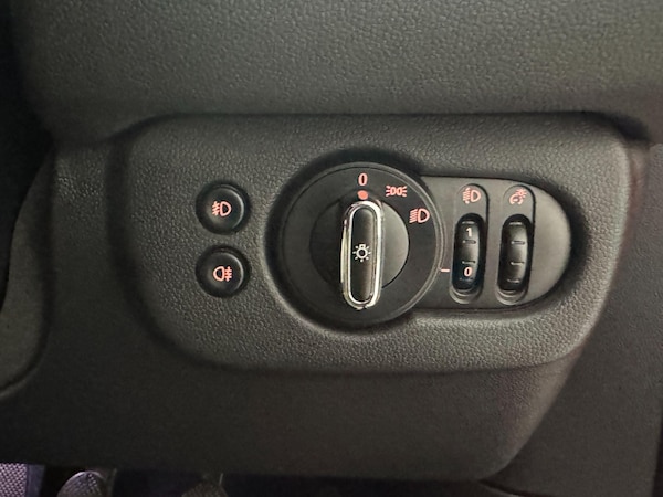 Used MINI Clubman 2019 for sale - 76240248: Photo 45