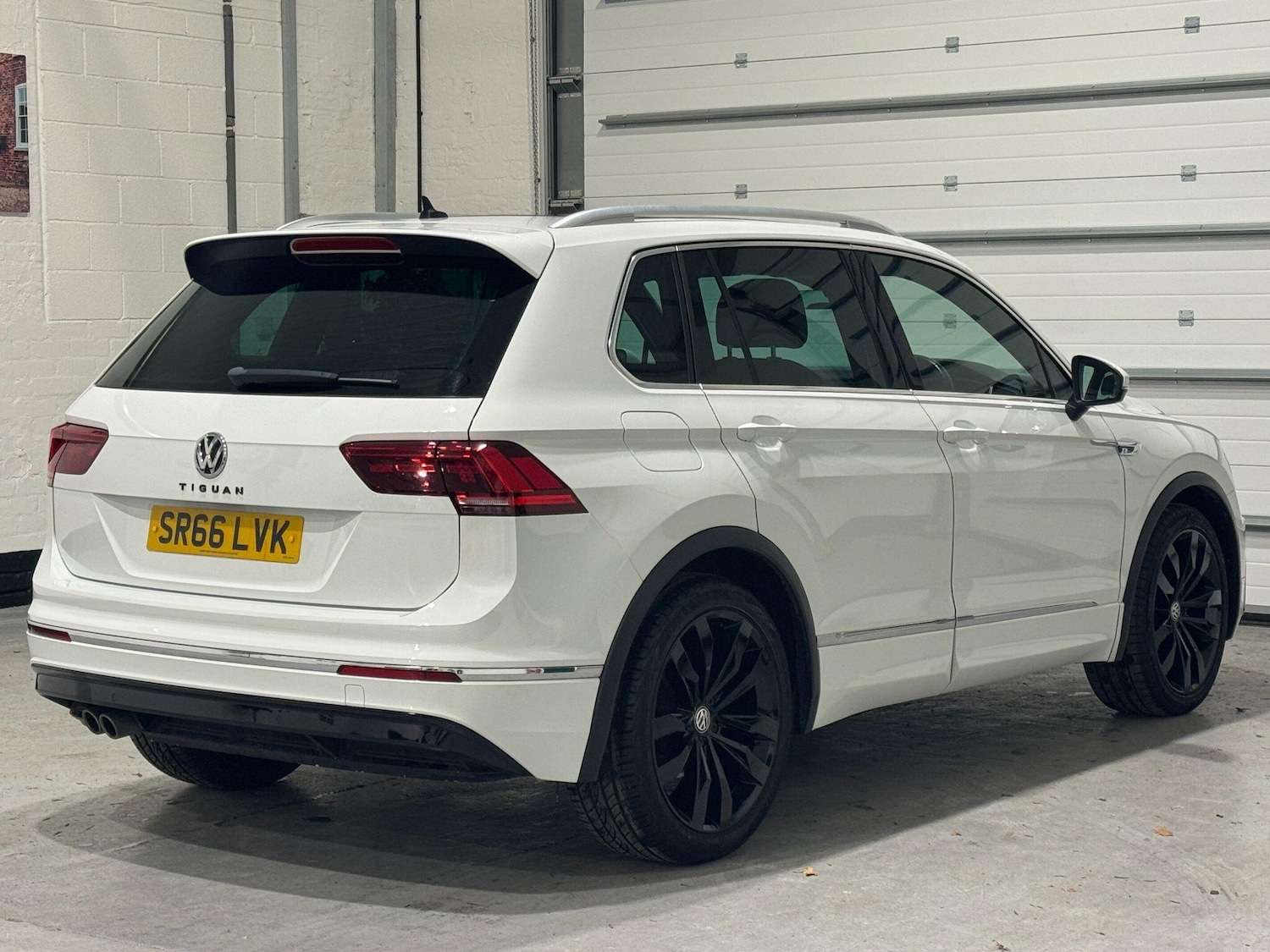 Used Volkswagen Tiguan 2016 for sale - 76658919: Photo 10