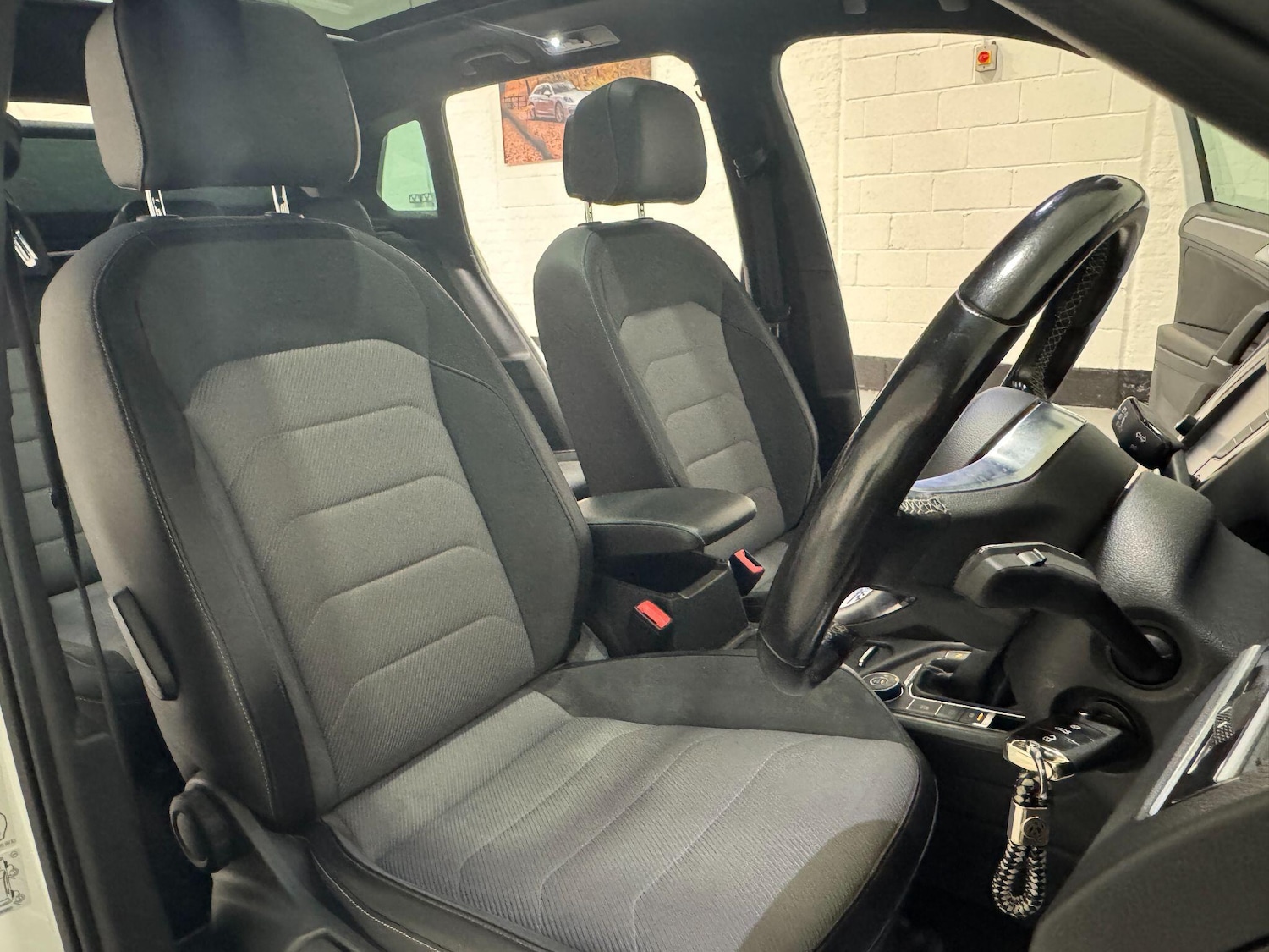 Used Volkswagen Tiguan 2016 for sale - 76658919: Photo 16