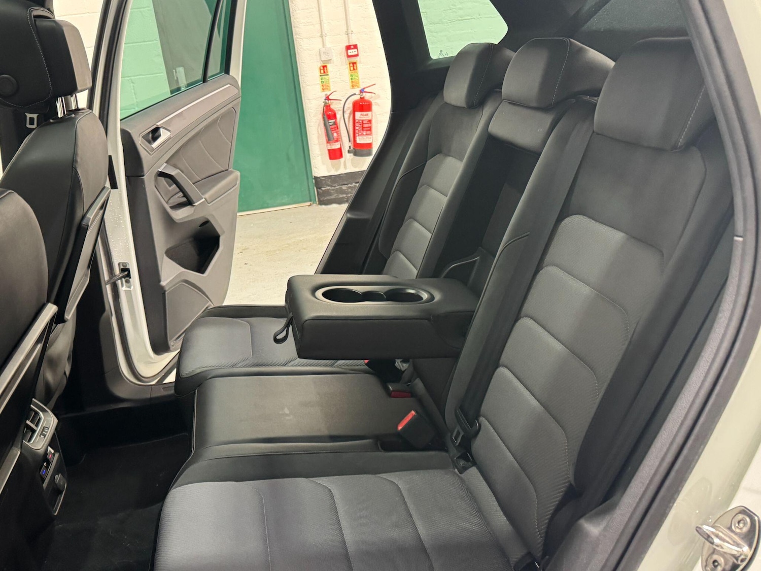 Used Volkswagen Tiguan 2016 for sale - 76658919: Photo 20