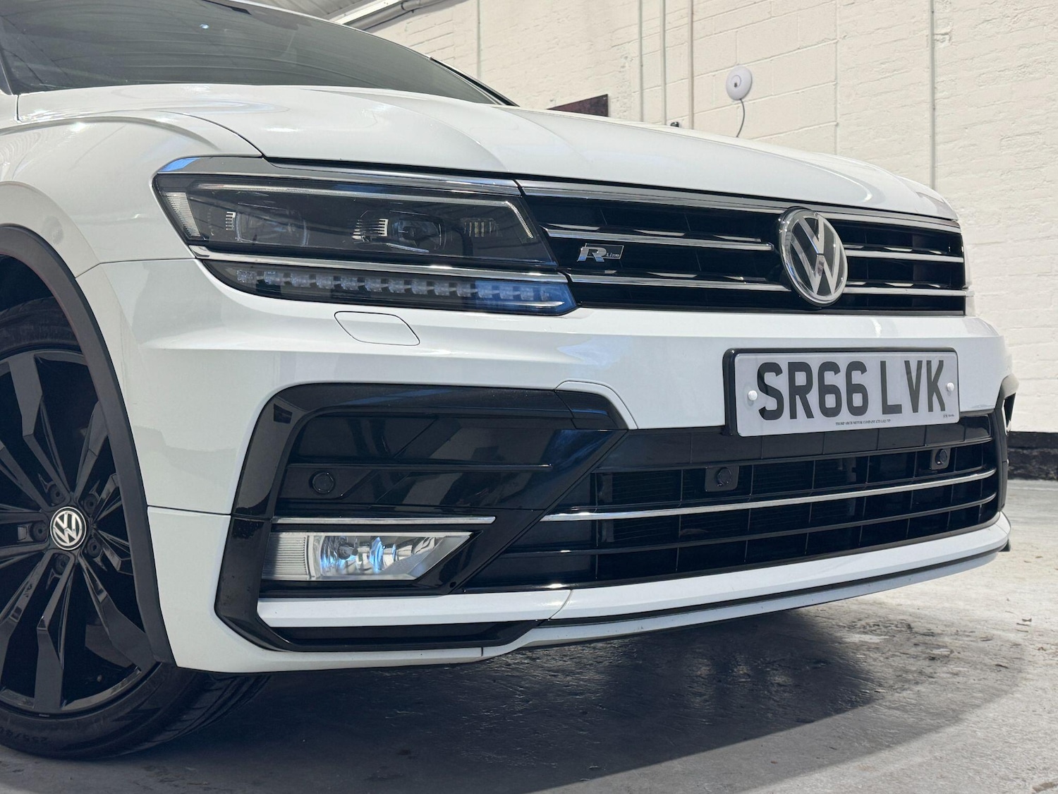 Used Volkswagen Tiguan 2016 for sale - 76658919: Photo 38