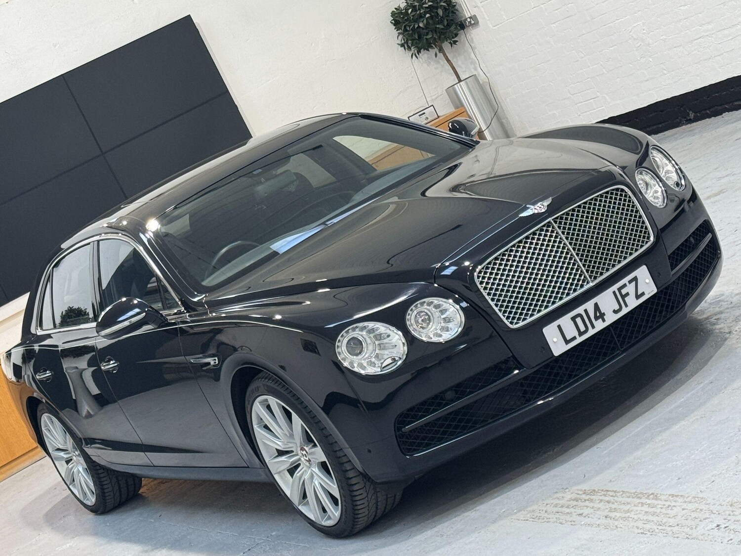 Used Bentley Flying Spur 2014 for sale - 78034411: Photo 33
