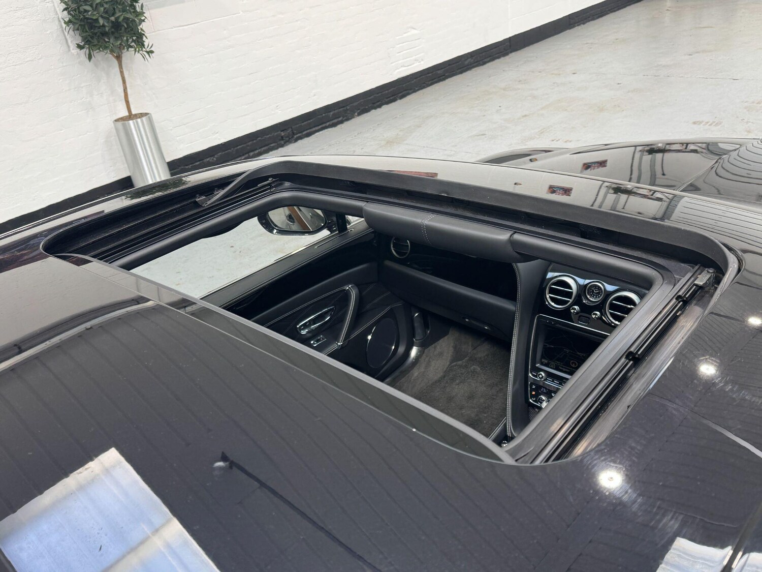 Used Bentley Flying Spur 2014 for sale - 78034411: Photo 74