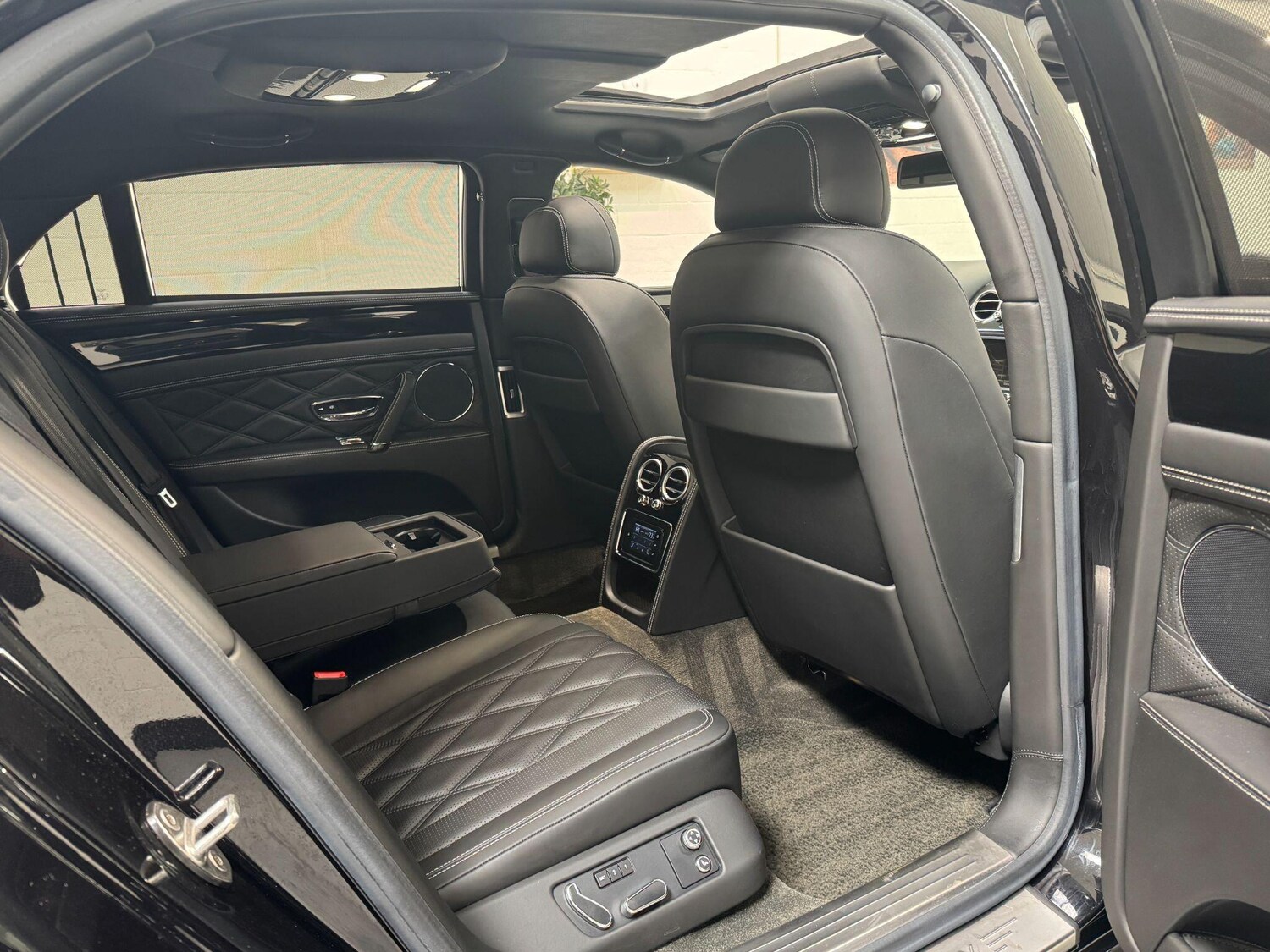 Used Bentley Flying Spur 2014 for sale - 78034411: Photo 75