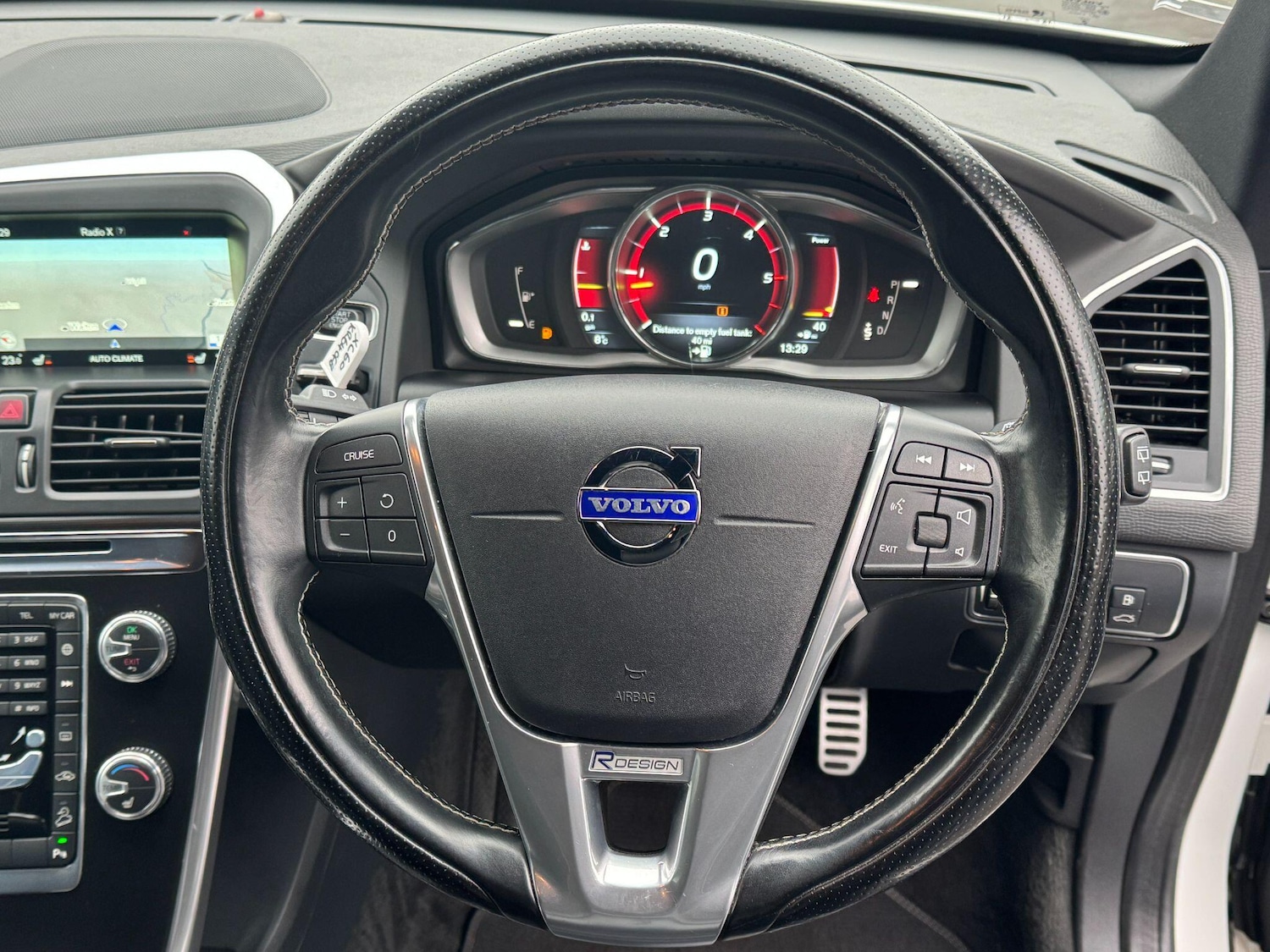 Used Volvo XC60 2014 for sale - 77254974: Photo 25