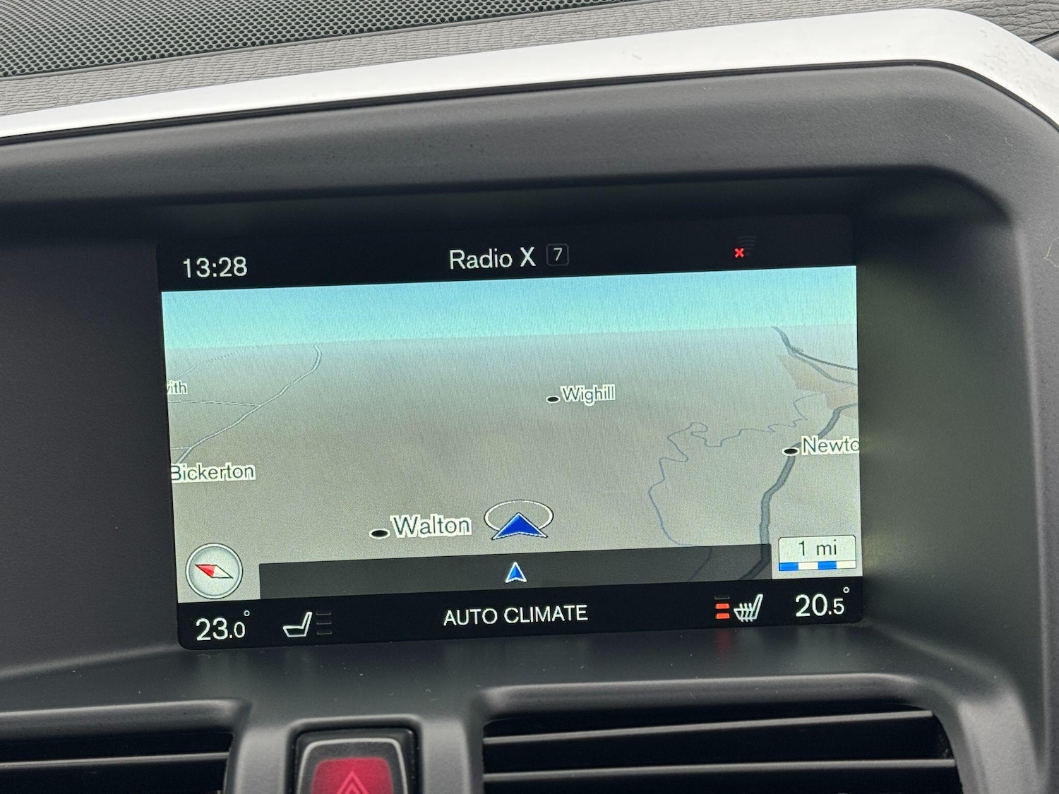 Used Volvo XC60 2014 for sale - 77254974: Photo 43