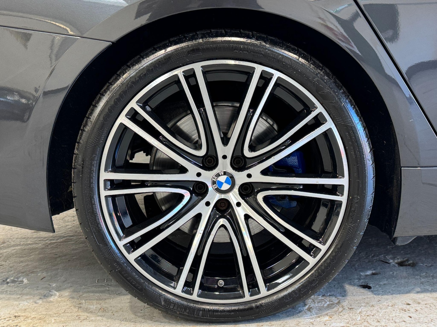 Used BMW 5 Series 2018 for sale - 76926366: Photo 24