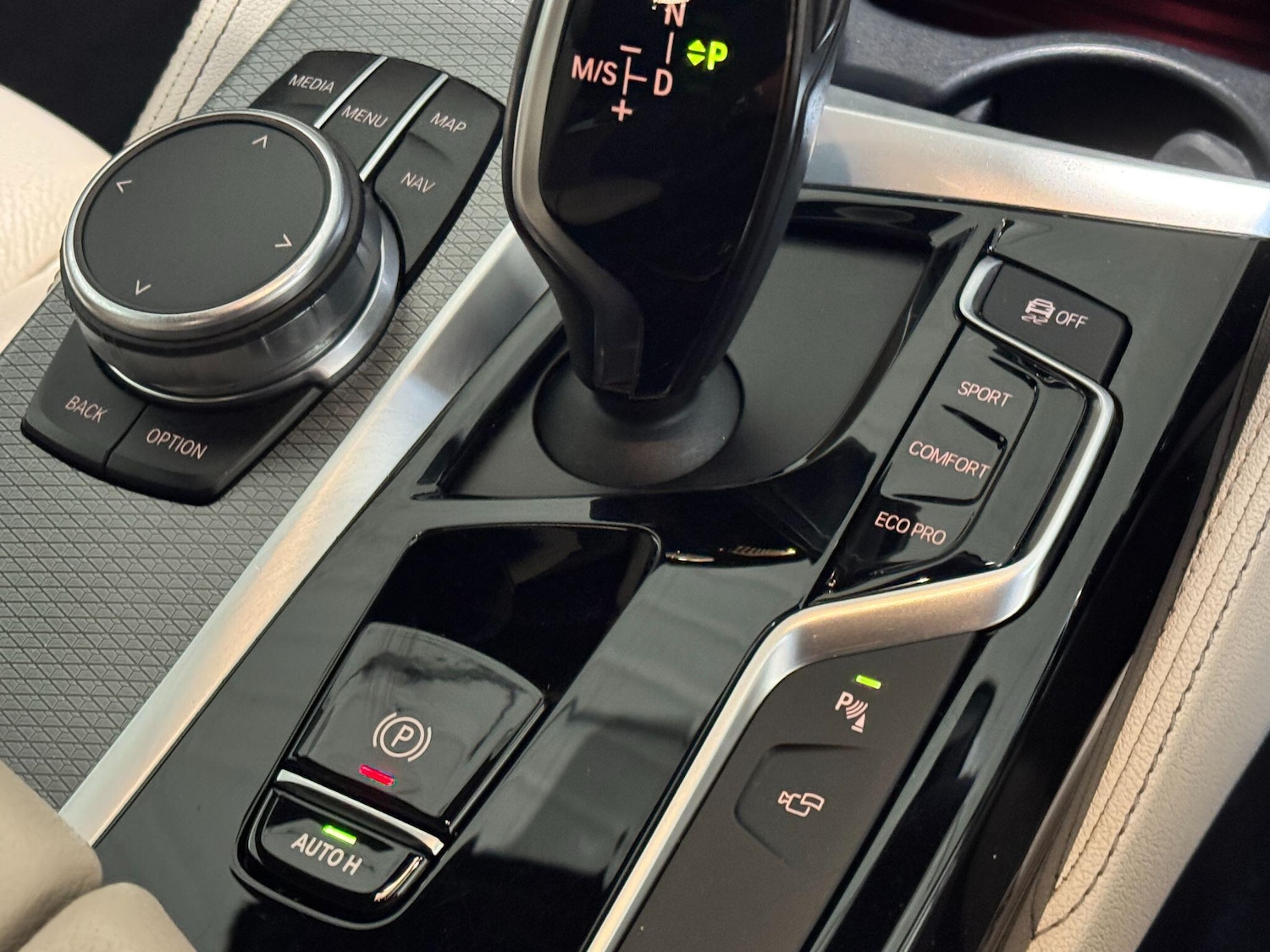 Used BMW 5 Series 2018 for sale - 76926366: Photo 41