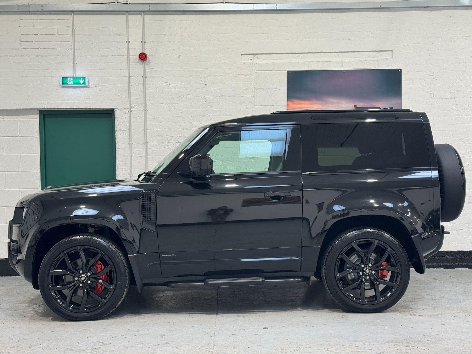 Used Land Rover Defender 2021 for sale - 77612589: Photo 10