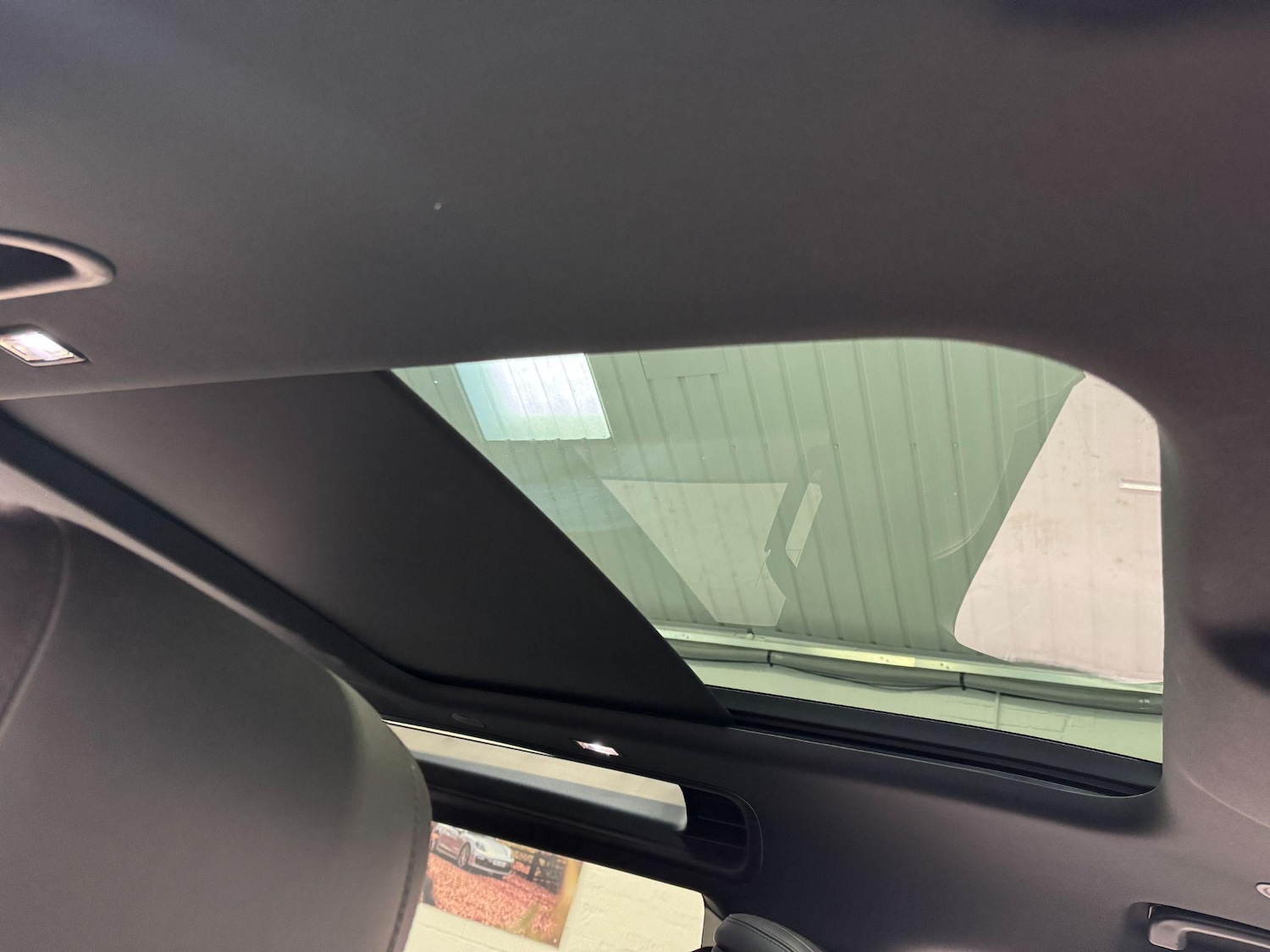 Used Land Rover Defender 2021 for sale - 77612589: Photo 50