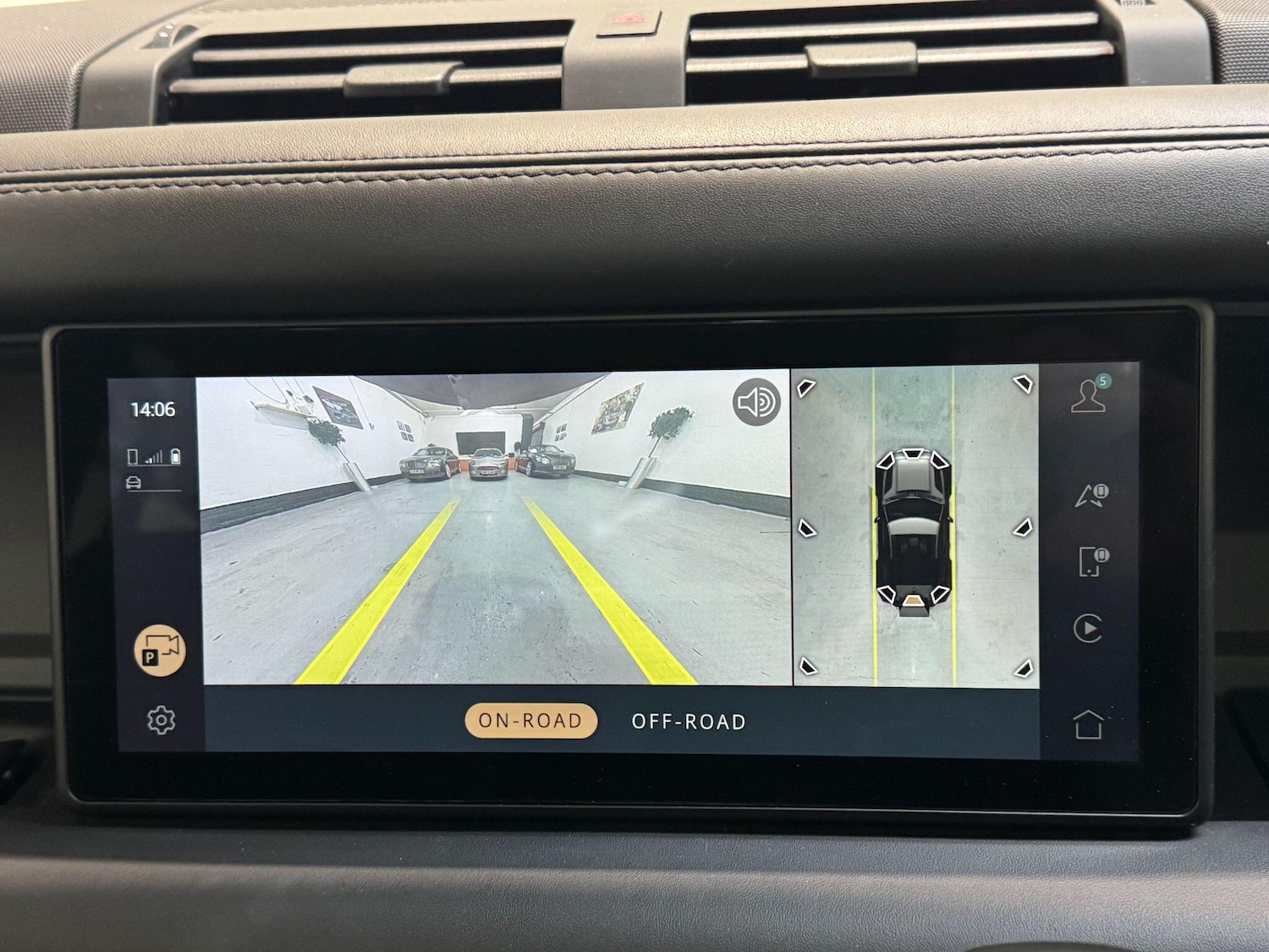 Used Land Rover Defender 2021 for sale - 77612589: Photo 79