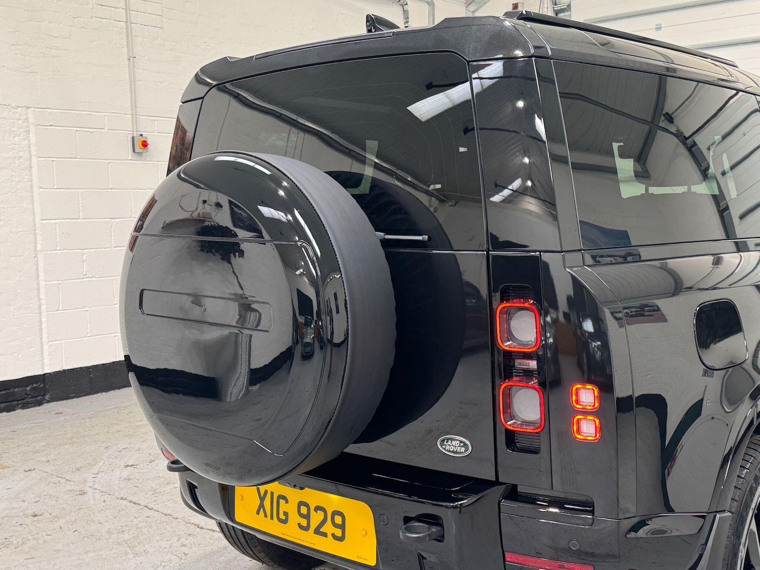 Used Land Rover Defender 2021 for sale - 77612589: Photo 96