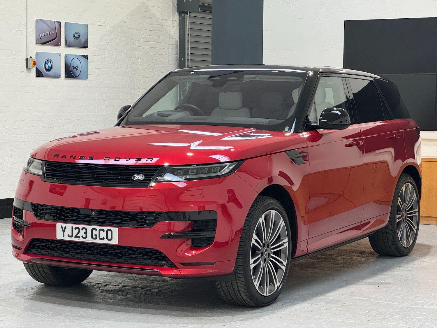 Used Land Rover Range Rover Sport for sale - 77939714: Photo 3