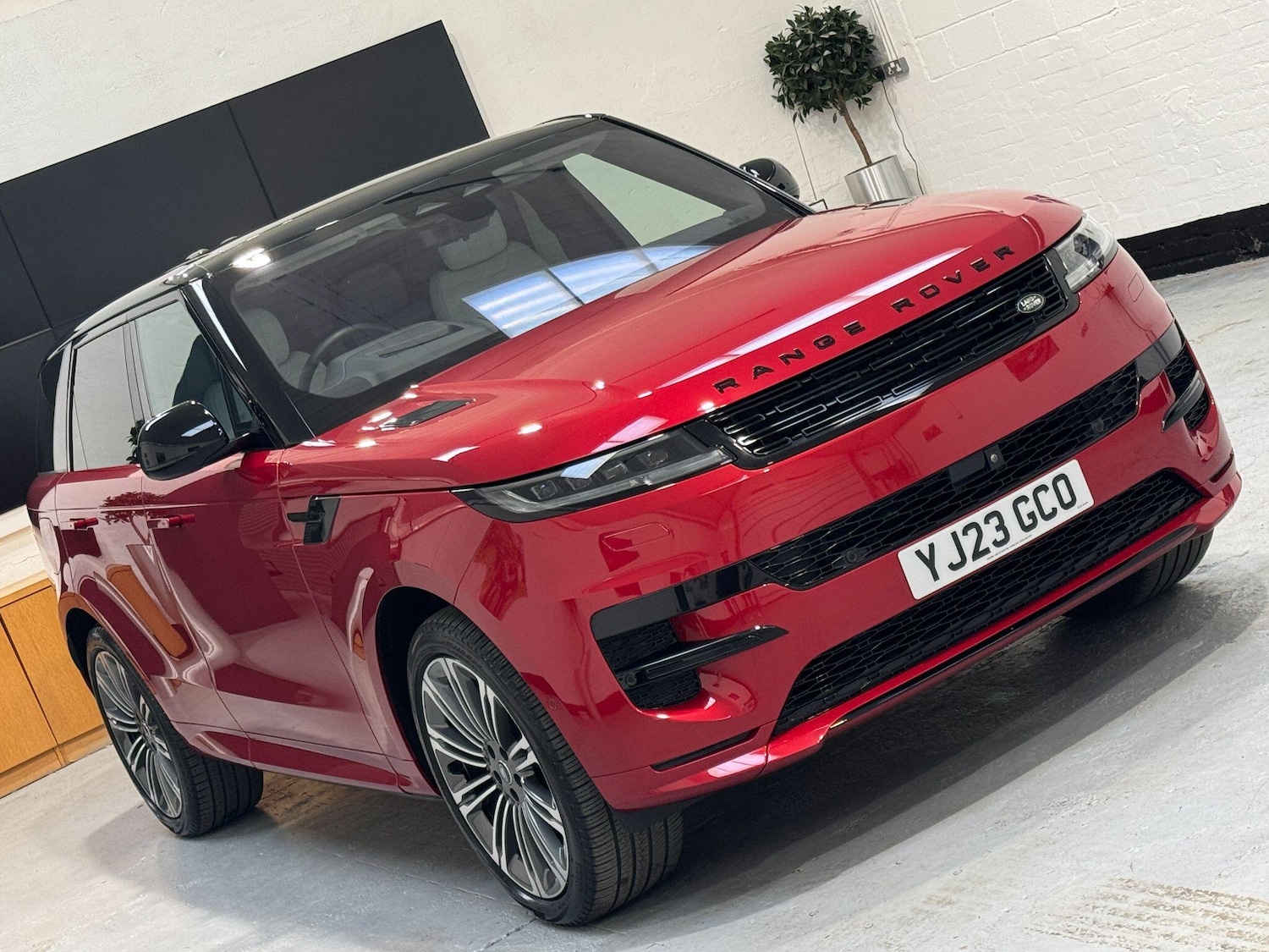 Used Land Rover Range Rover Sport for sale - 77939714: Photo 31