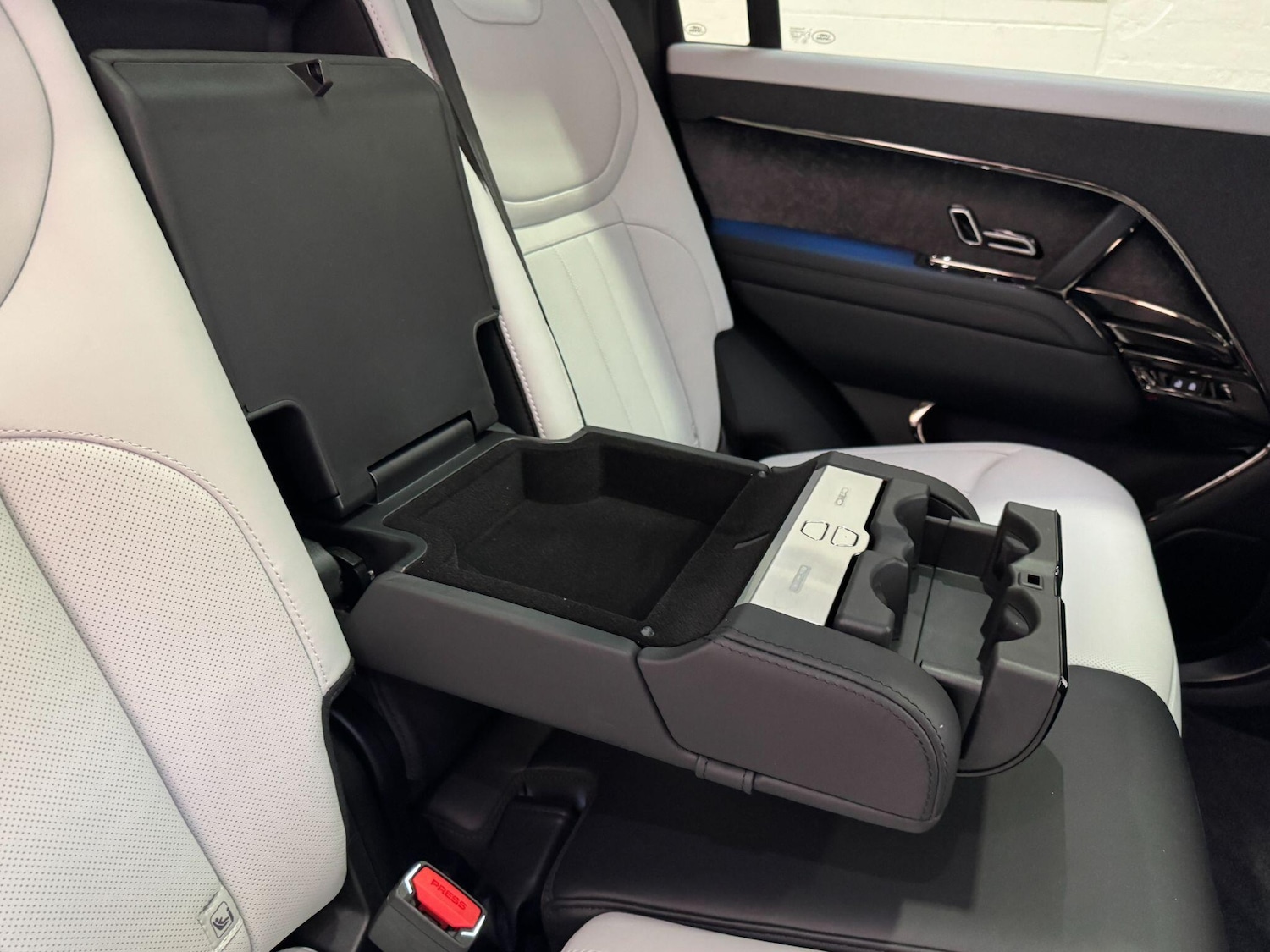 Used Land Rover Range Rover Sport for sale - 77939714: Photo 46