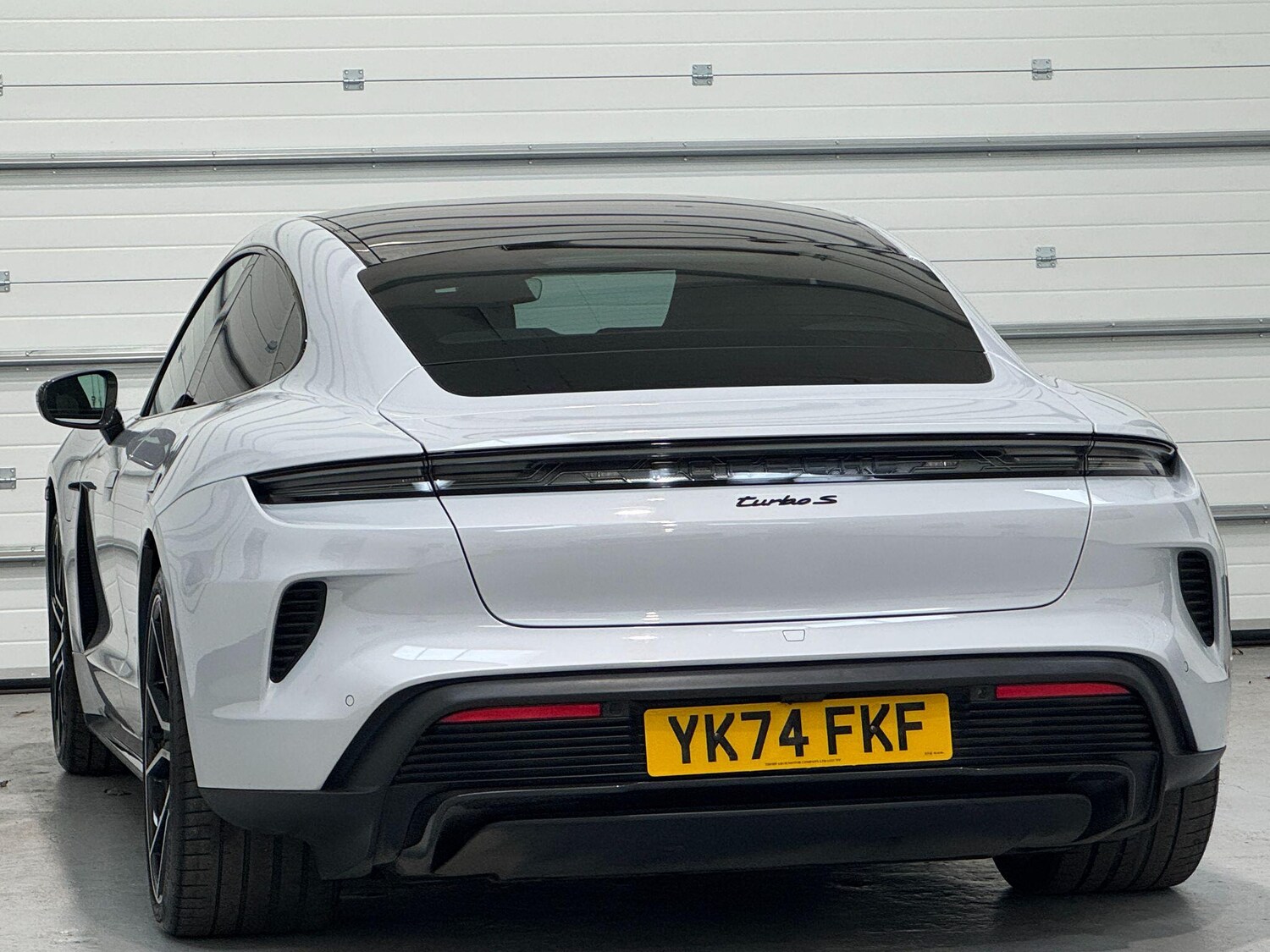 Used Porsche Taycan 2024 for sale - 77852761: Photo 14