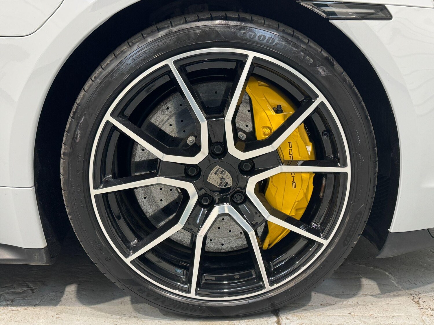 Used Porsche Taycan 2024 for sale - 77852761: Photo 26