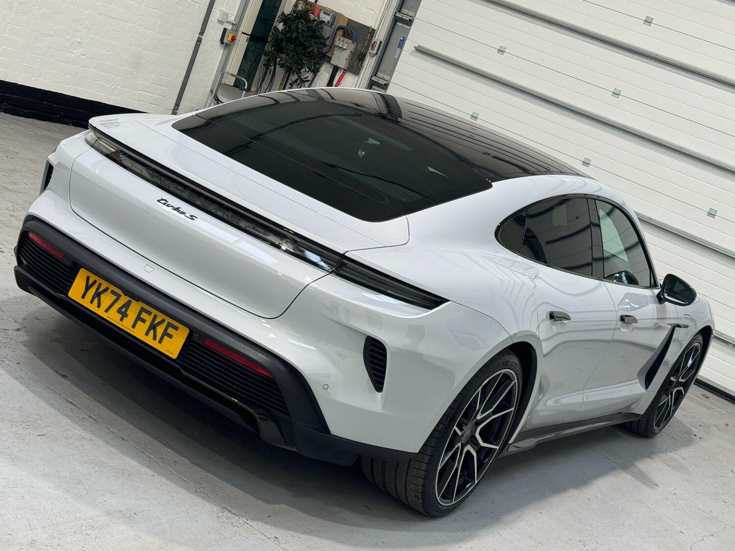 Used Porsche Taycan 2024 for sale - 77852761: Photo 37