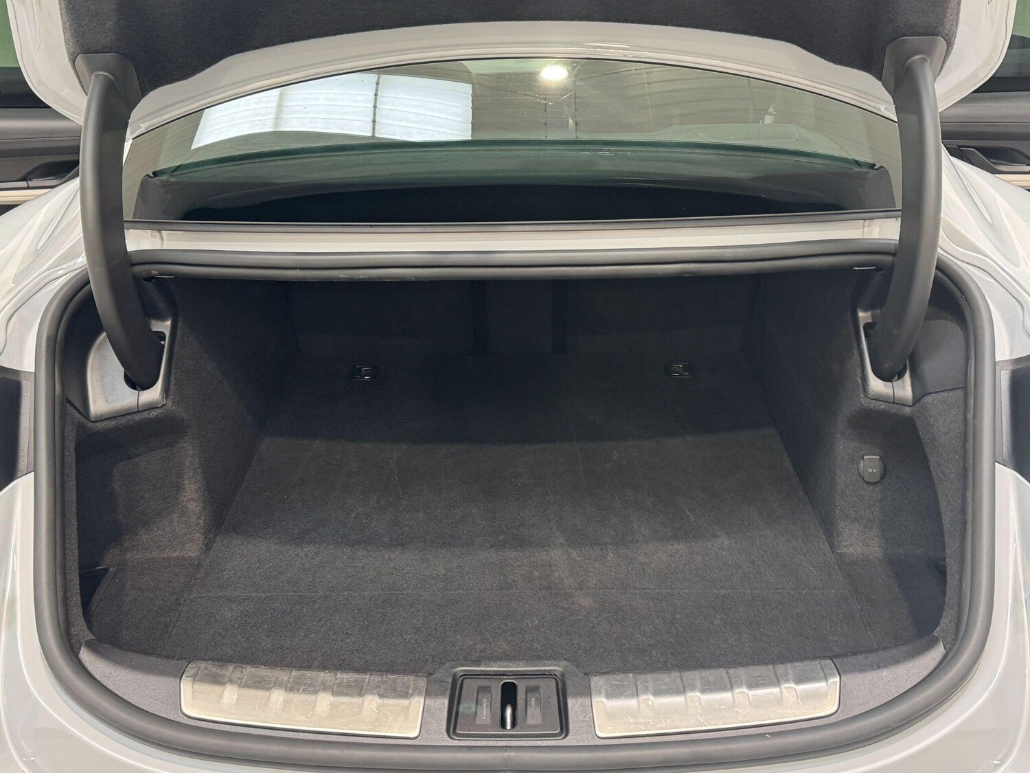 Used Porsche Taycan 2024 for sale - 77852761: Photo 44