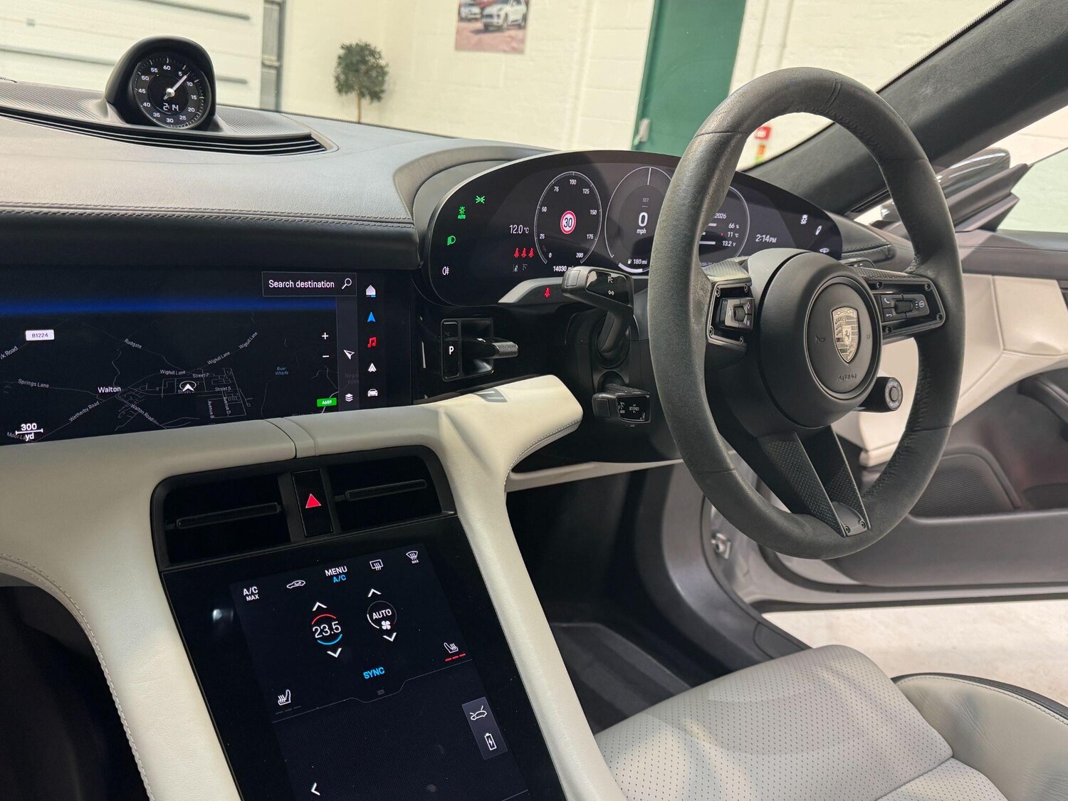 Used Porsche Taycan 2024 for sale - 77852761: Photo 77