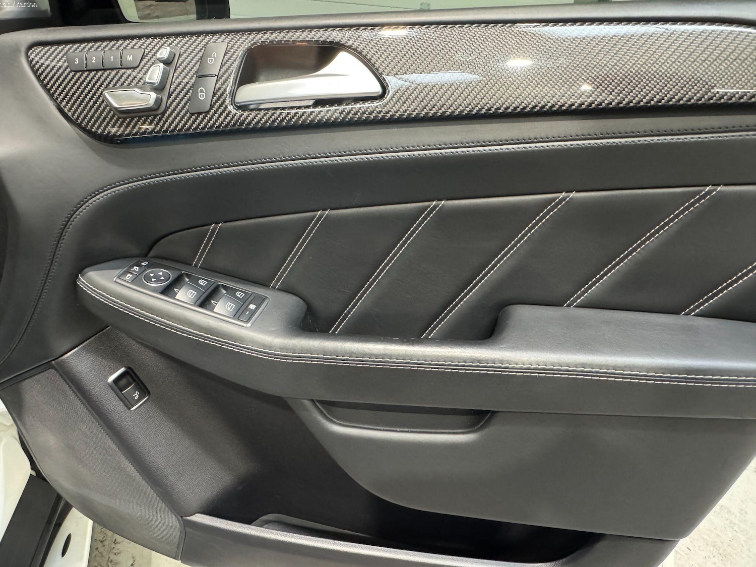 Used Mercedes-Benz GLE 2015 for sale - 76336200: Photo 71