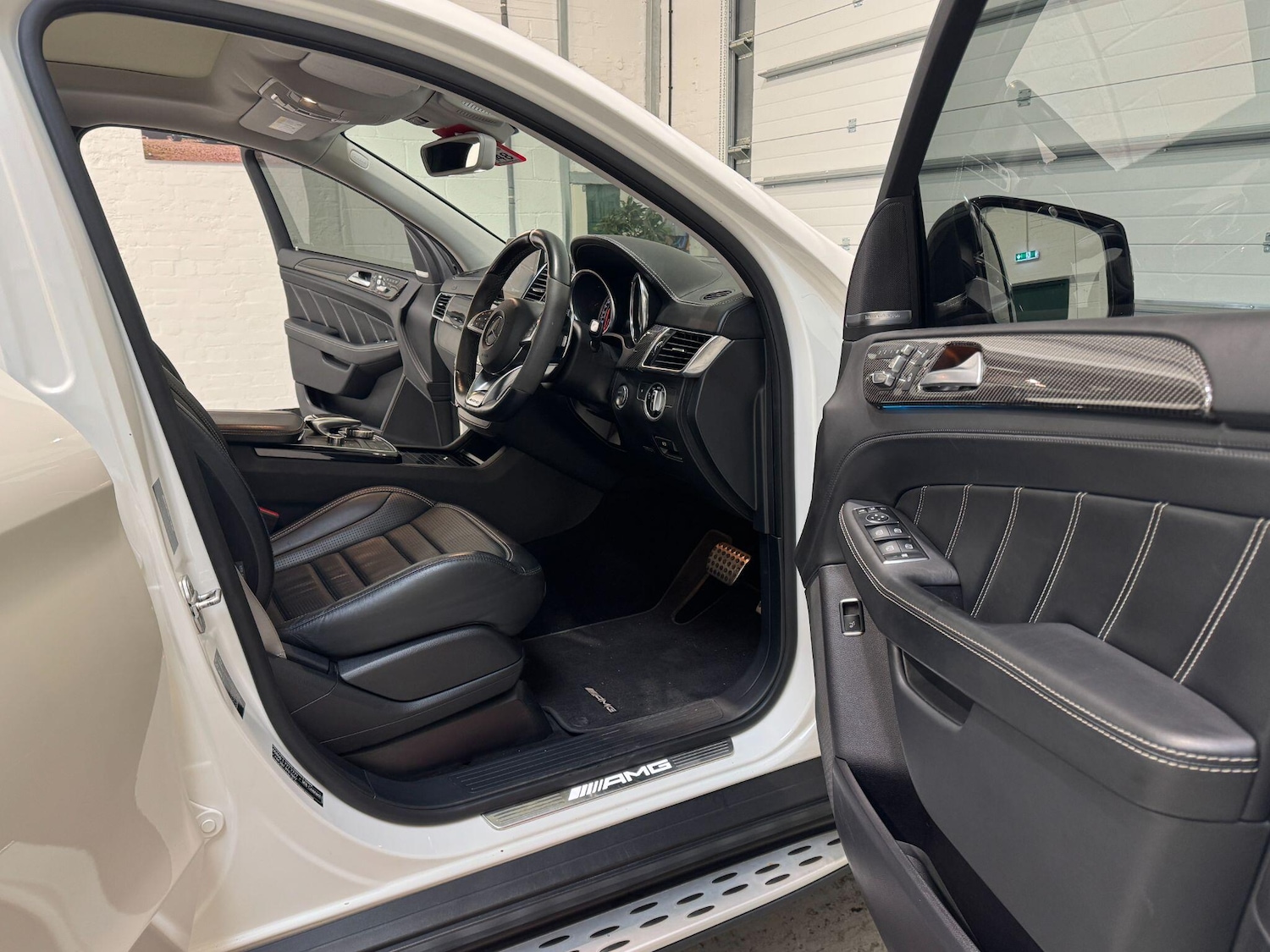 Used Mercedes-Benz GLE 2015 for sale - 76336200: Photo 76