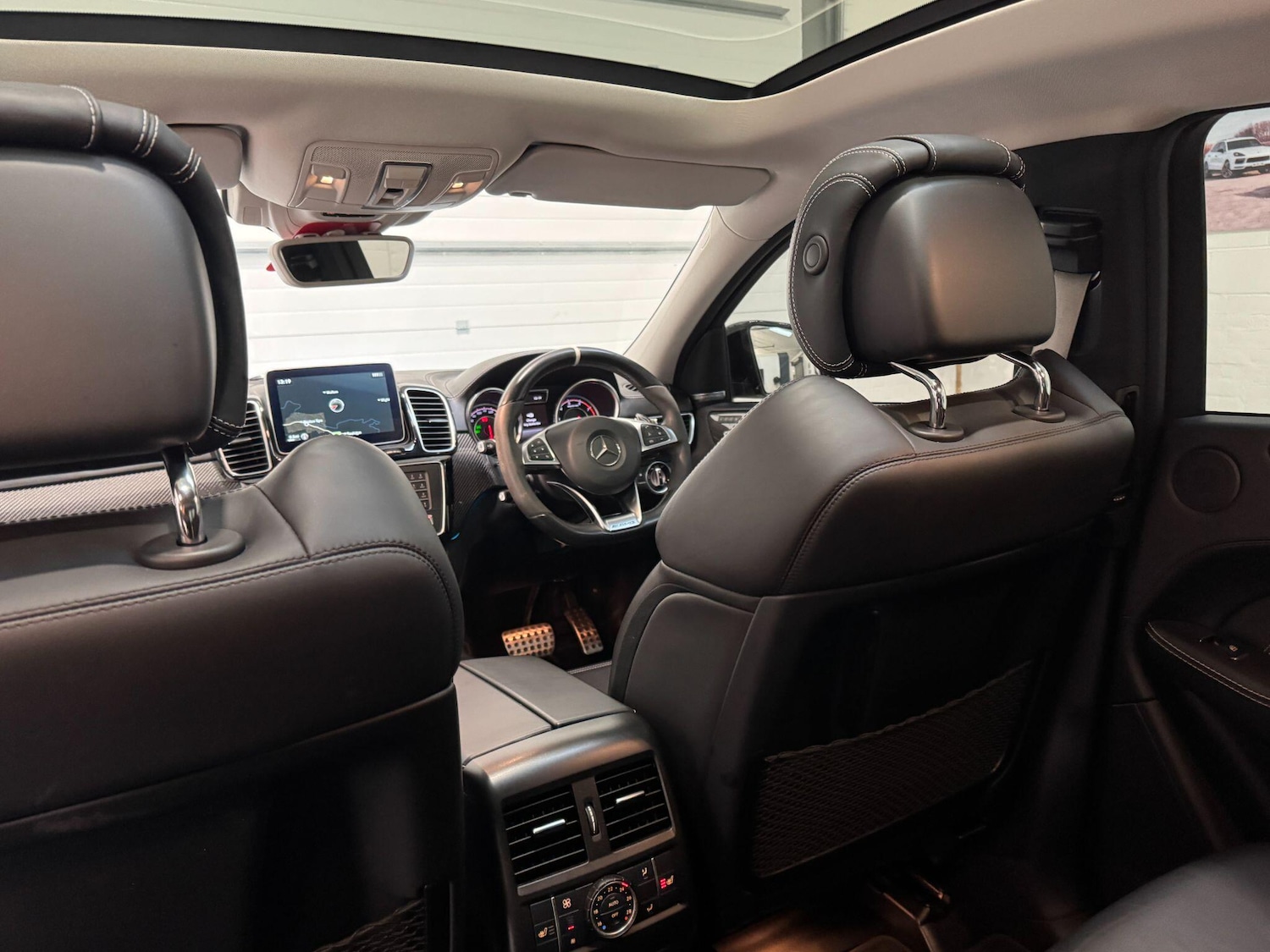 Used Mercedes-Benz GLE 2015 for sale - 76336200: Photo 86