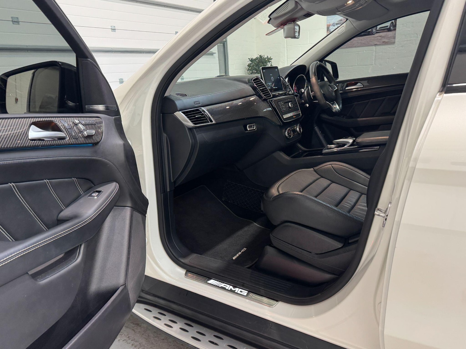 Used Mercedes-Benz GLE 2015 for sale - 76336200: Photo 88