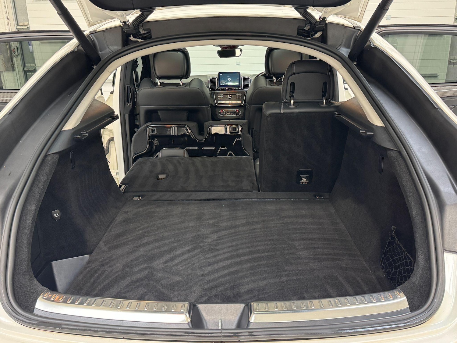 Used Mercedes-Benz GLE 2015 for sale - 76336200: Photo 98