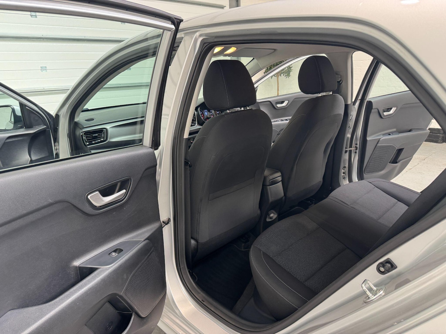 Vehicle 29