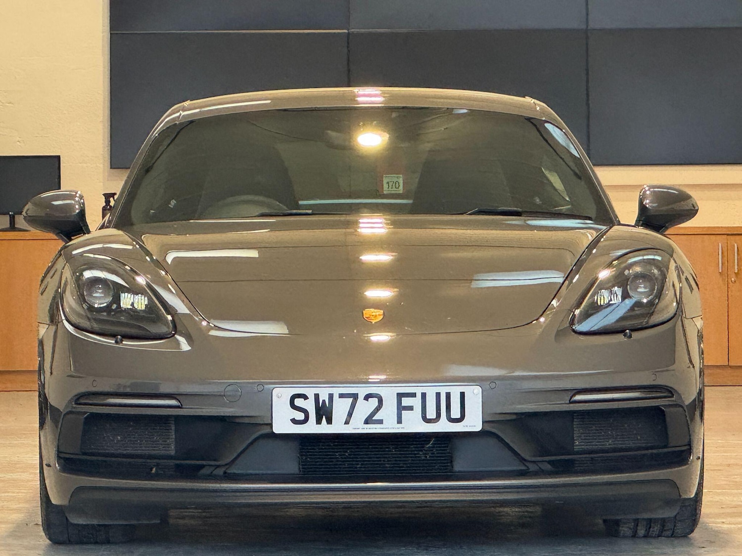 Used Porsche Cayman 2023 for sale - 76965550: Photo 5