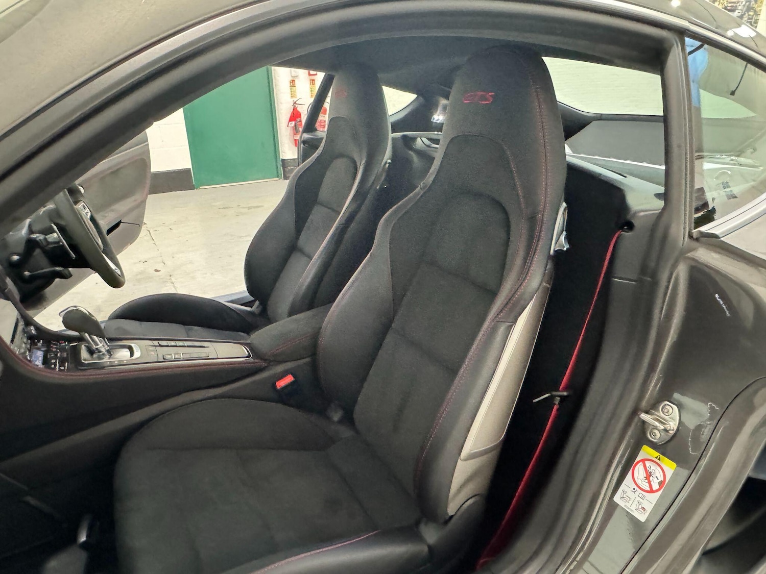 Used Porsche Cayman 2023 for sale - 76965550: Photo 72