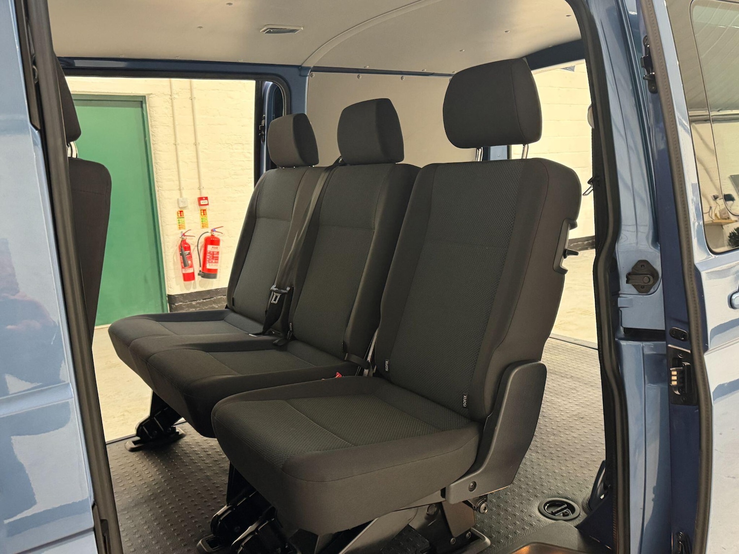 Used Volkswagen Transporter 2016 for sale - 76786821: Photo 50