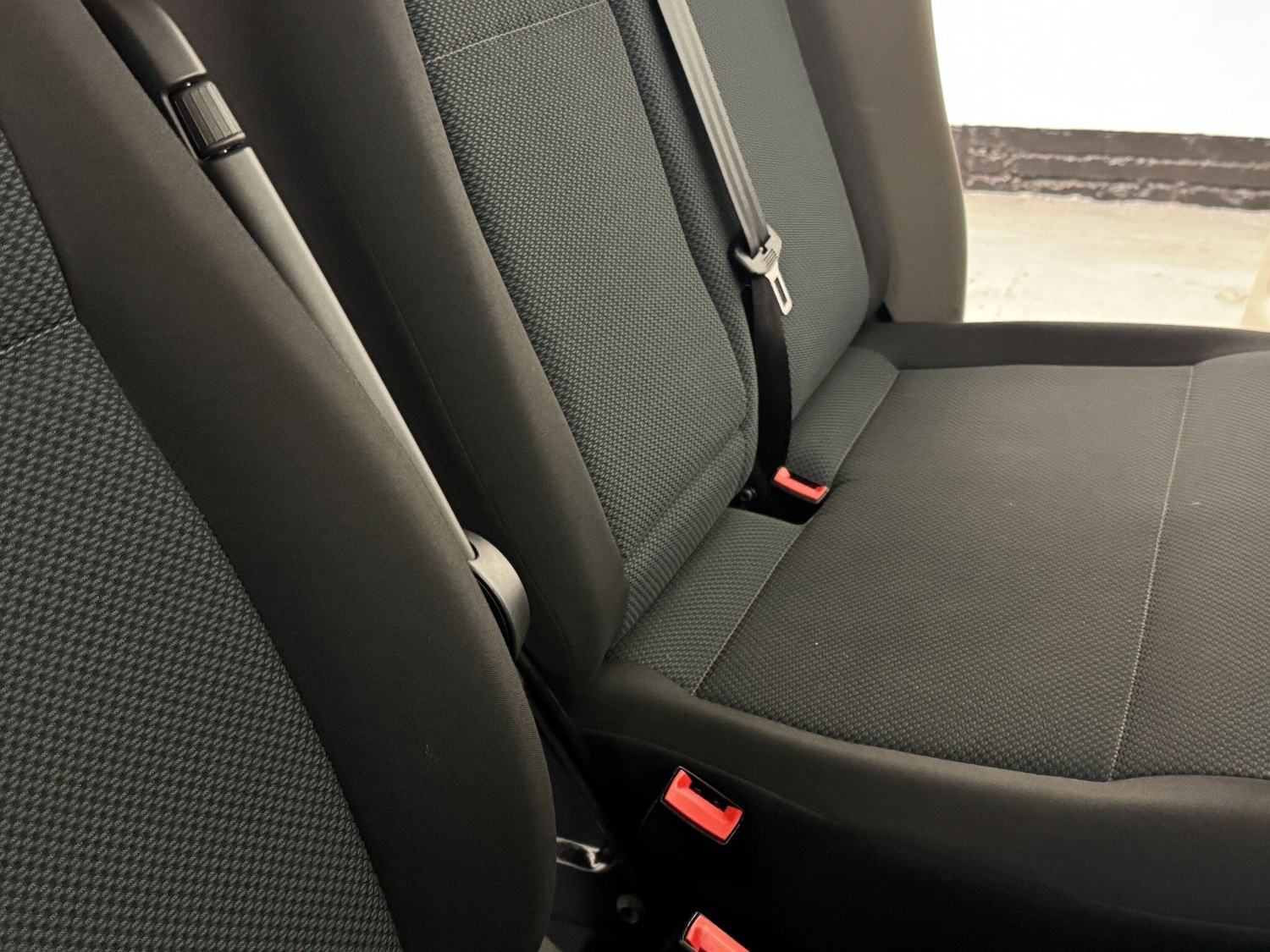 Used Volkswagen Transporter 2016 for sale - 76786821: Photo 60