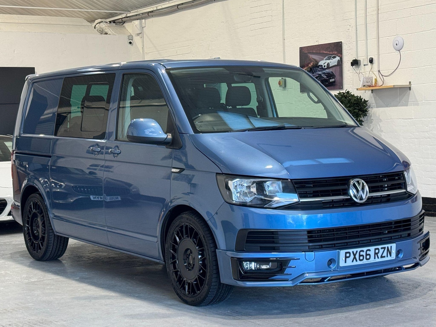 Used Volkswagen Transporter 2016 for sale - 76786821: Photo 7
