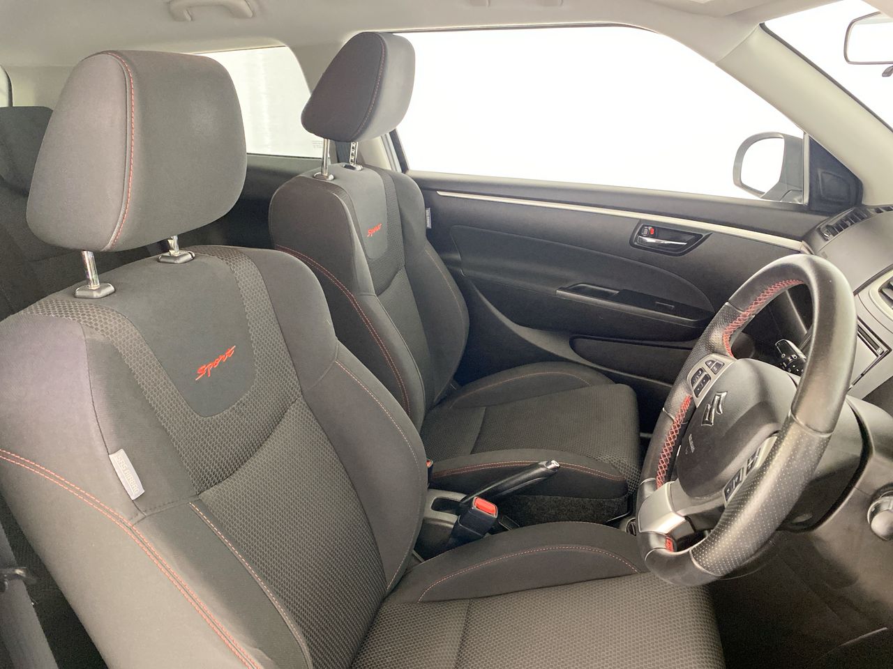 Used Suzuki Swift 2017 for sale - 76461415: Photo 14