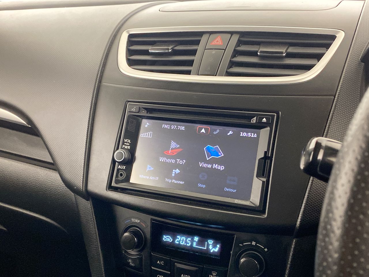 Used Suzuki Swift 2017 for sale - 76461415: Photo 15