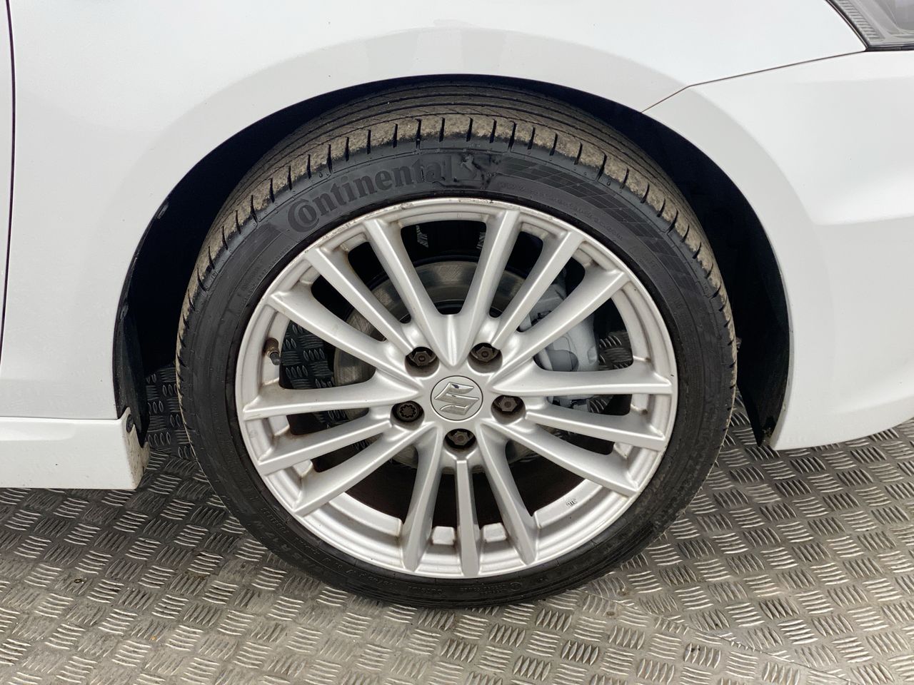 Used Suzuki Swift 2017 for sale - 76461415: Photo 9