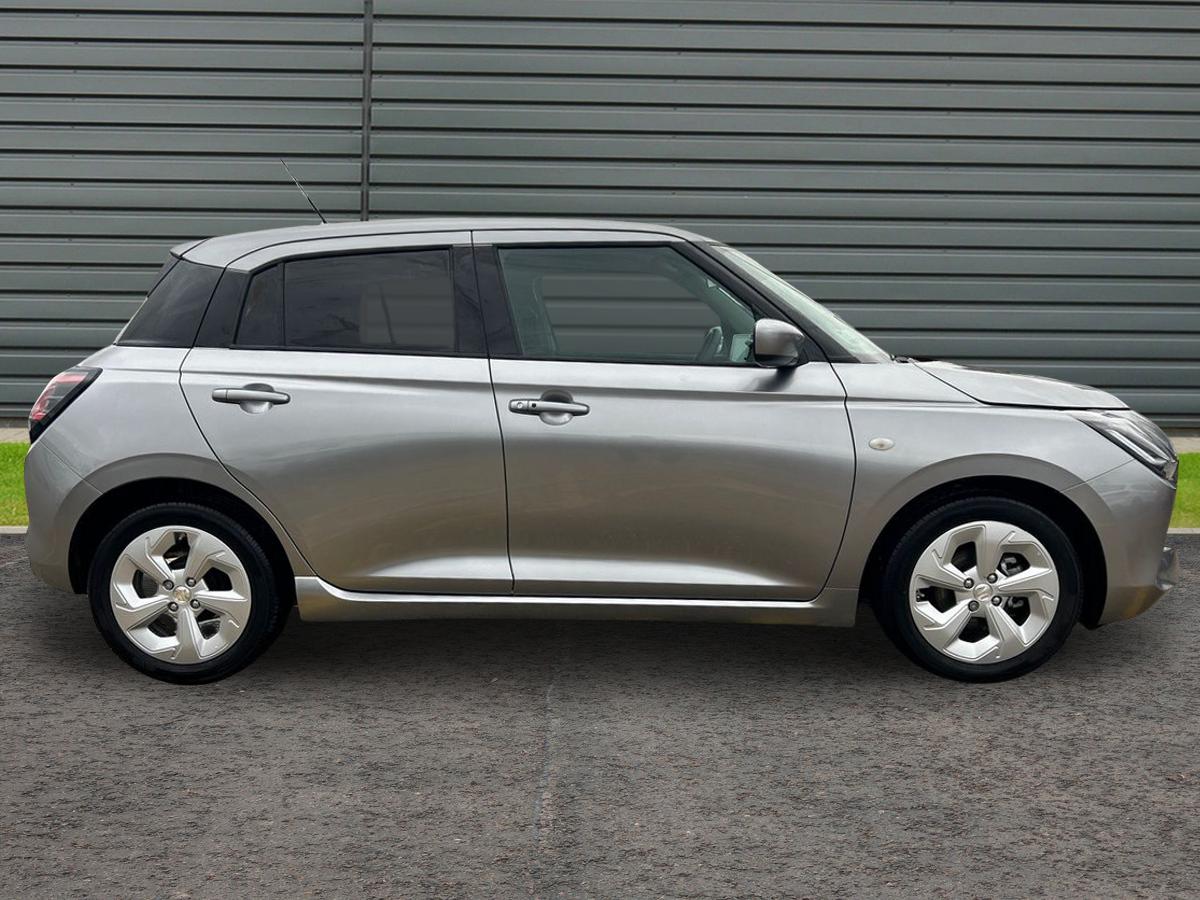 Used Suzuki Swift 2024 for sale - 77283595: Photo 2