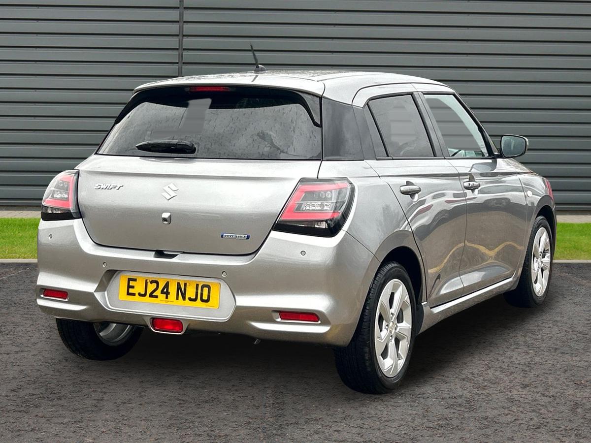 Used Suzuki Swift 2024 for sale - 77283595: Photo 3