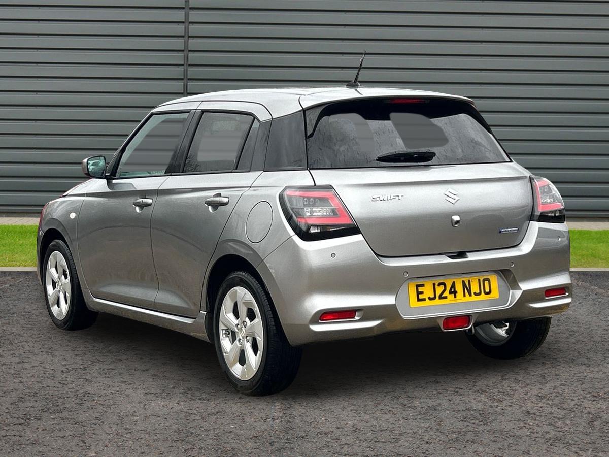 Used Suzuki Swift 2024 for sale - 77283595: Photo 5
