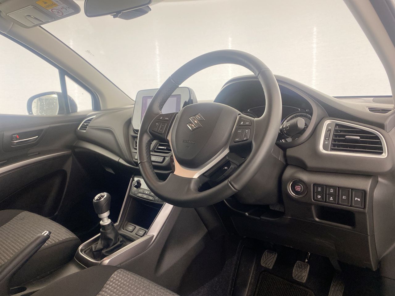 Used Suzuki SX4 S-Cross 2025 for sale - 76716644: Photo 14