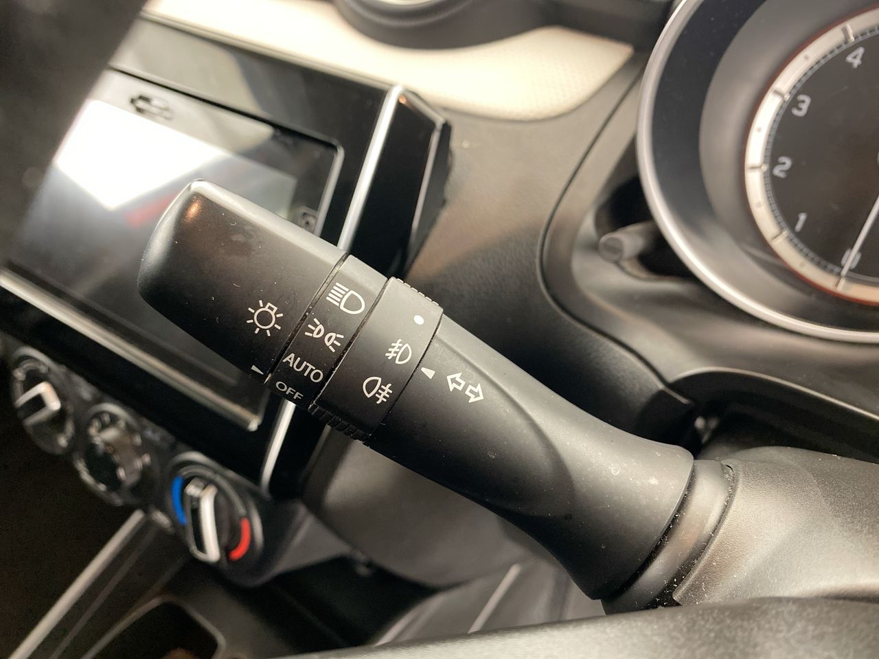 Used Suzuki Swift 2020 for sale - 76635301: Photo 27