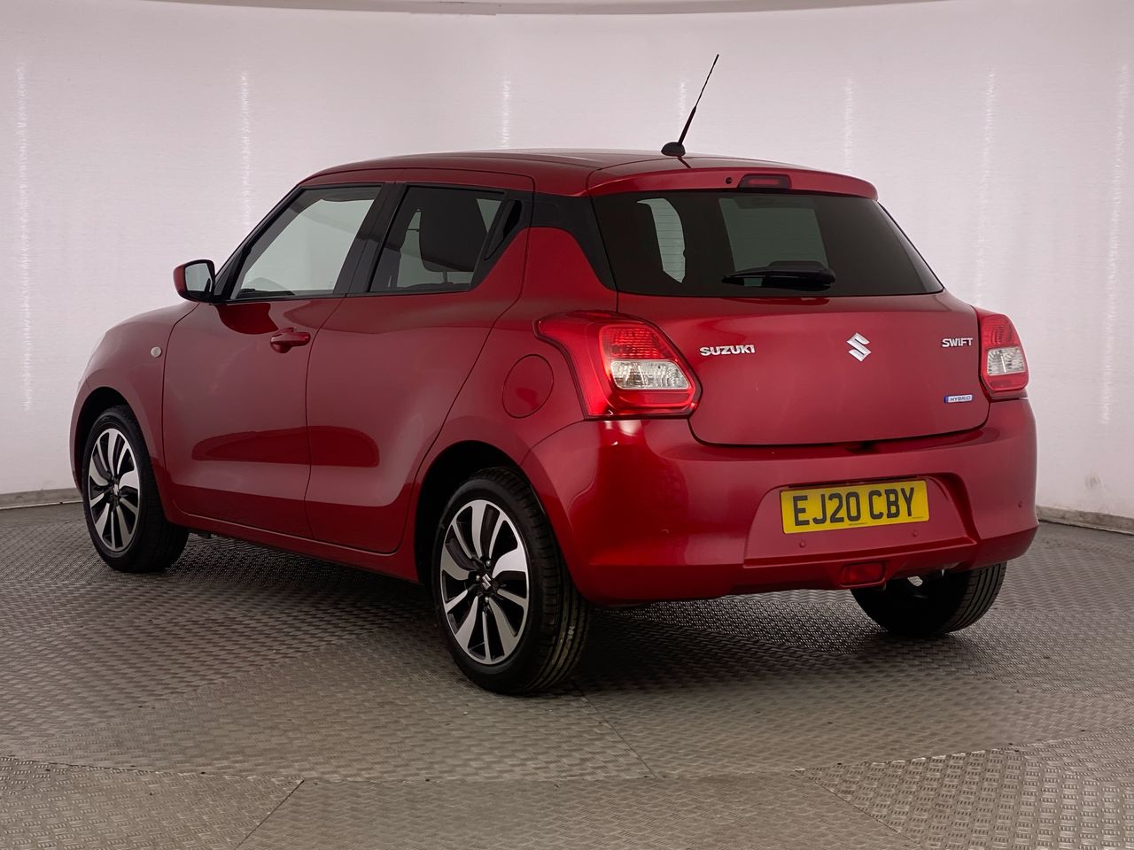 Used Suzuki Swift 2020 for sale - 76635301: Photo 5