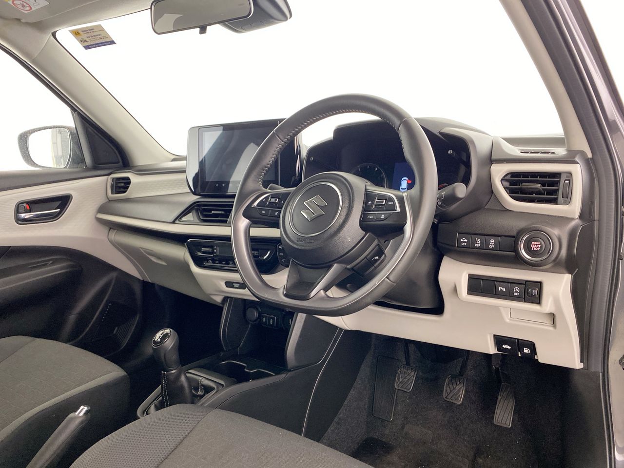 Used Suzuki Swift 2025 for sale - 76754388: Photo 31